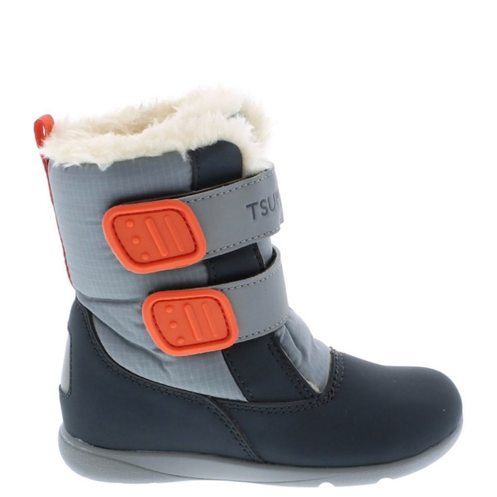 NWT/Box Tsukihoshi Teddy Boots, Size 8.5